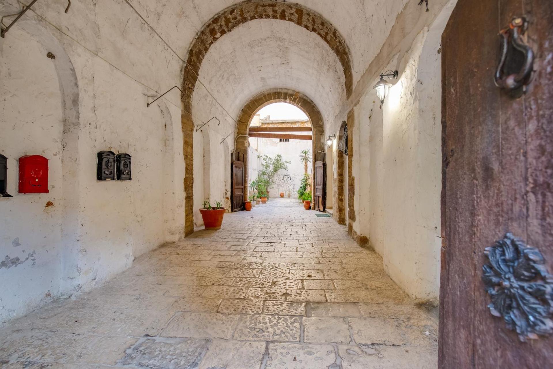 B&B Tommaso Fazello Sciacca Residenza Artistica Eksteriør bilde